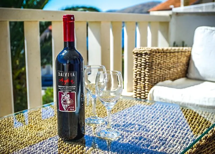 Levarda With Private Hydromassage Pool 4*